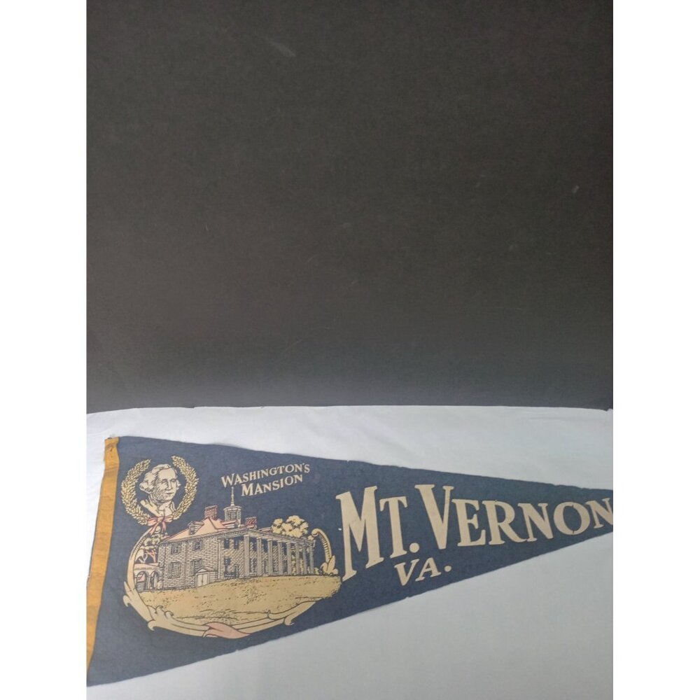 Vintage Mt Vernon Virginia  Full Size Travel  Felt Pennant George Washington Man